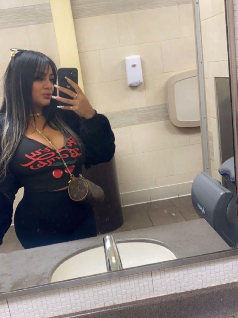 massage escort ANOOSH