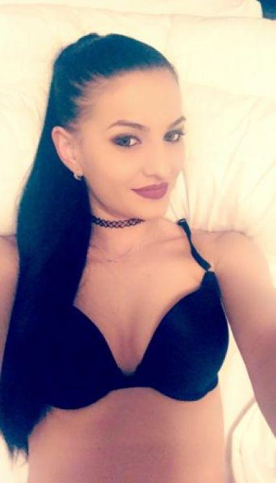 independent Nicole_Marlee (Toronto)